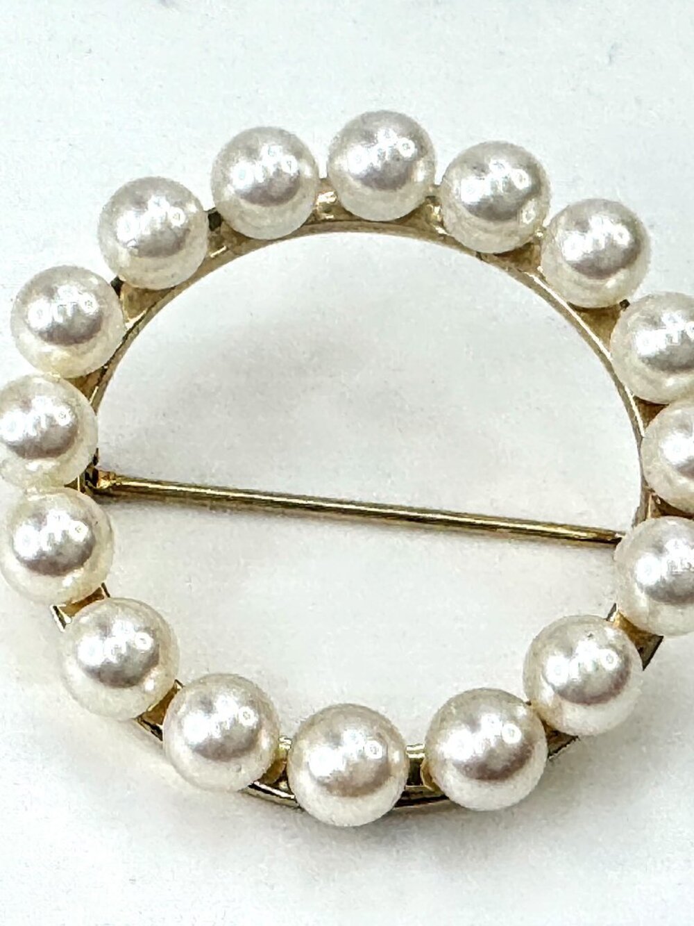 Vintage 14K Gold Cultured Pearl Circle Wreath Brooch Pin JR1683